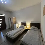 Szilvia Panzio Nocleg ze śniadaniem 3*