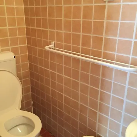 Bed & Breakfast Szilvia Panzio Tolna