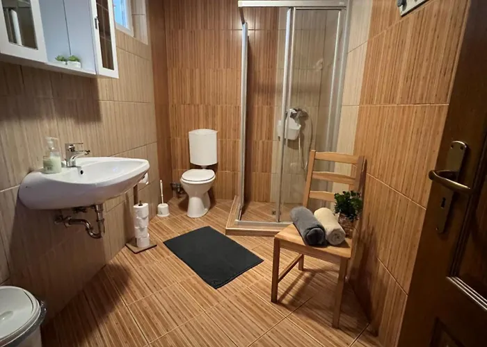 Szilvia Panzio 3* Tolna
