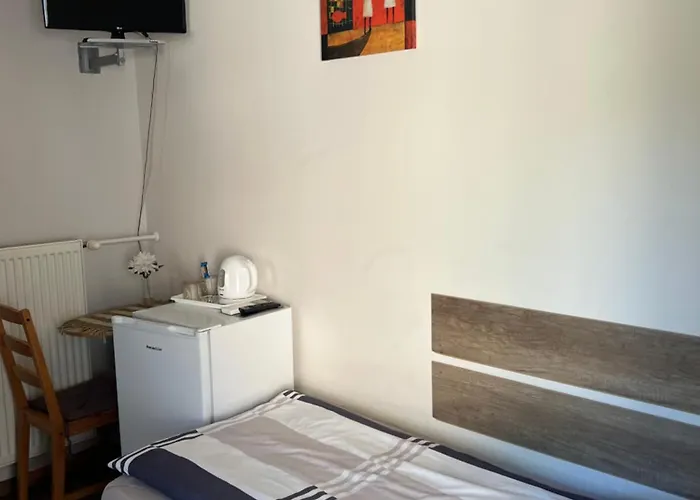 Szilvia Panzio Bed & Breakfast 3*